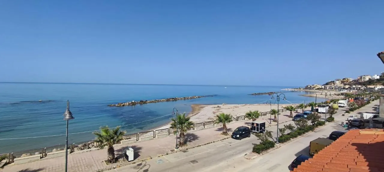 La Terrazza Sul Mare Villa Seccagrande  Seccagrande (Sicily)